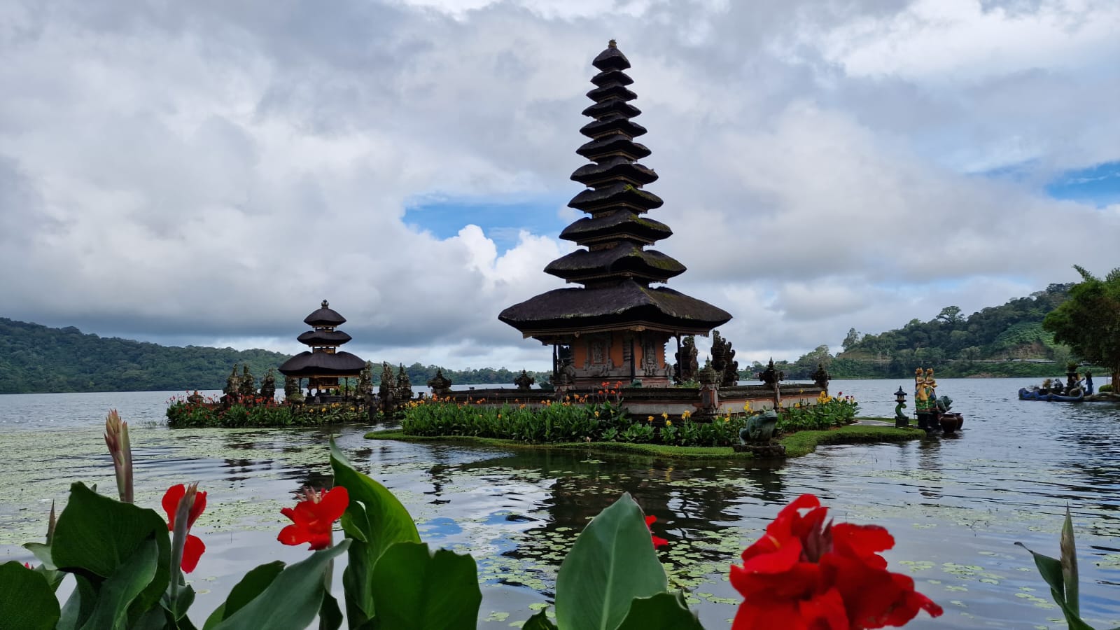 Ulun Danu Beratan templom